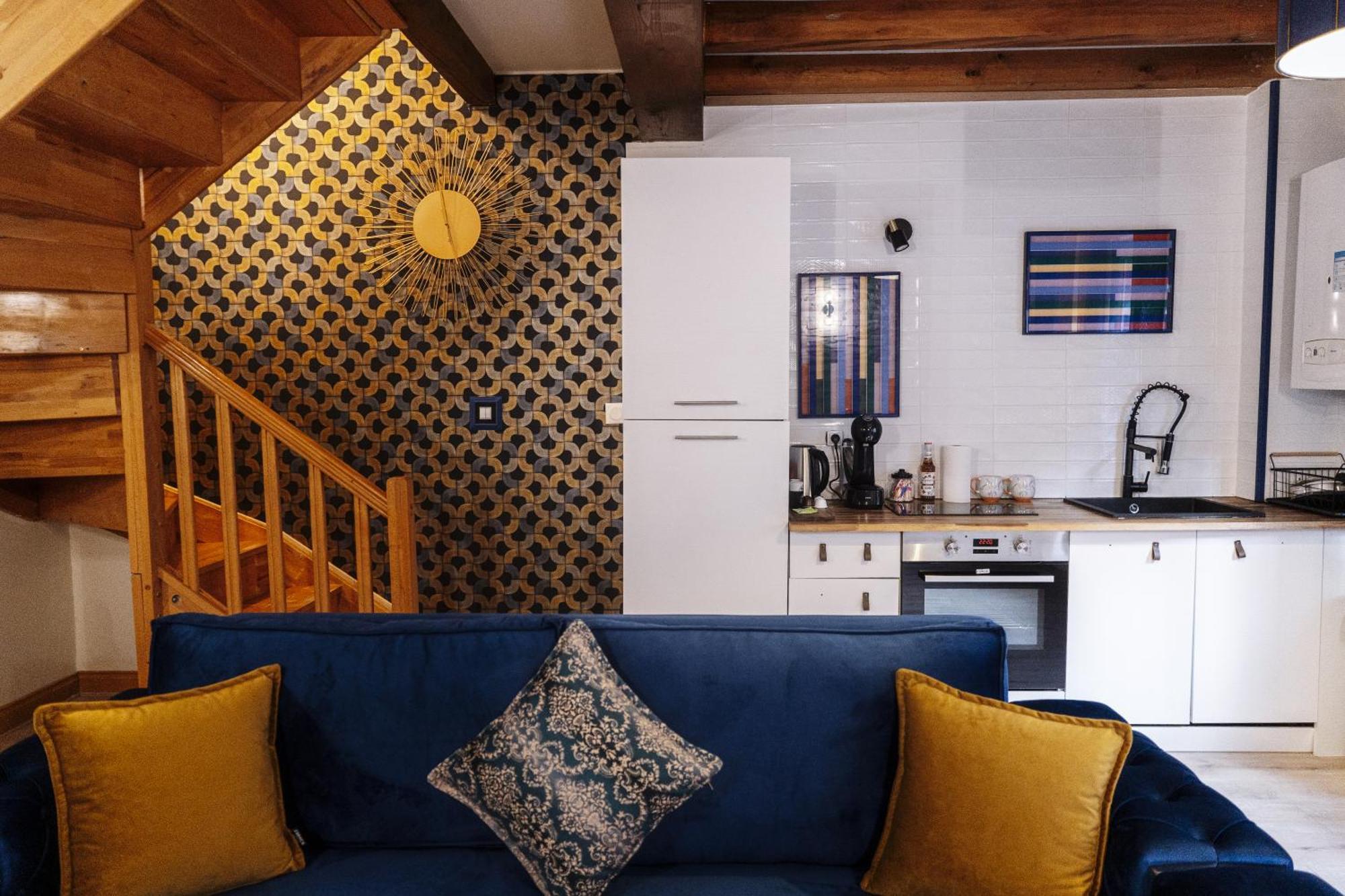 Appart Hotel Le 8 La Suite - Parking Gratuit - Mâcon Zewnętrze zdjęcie