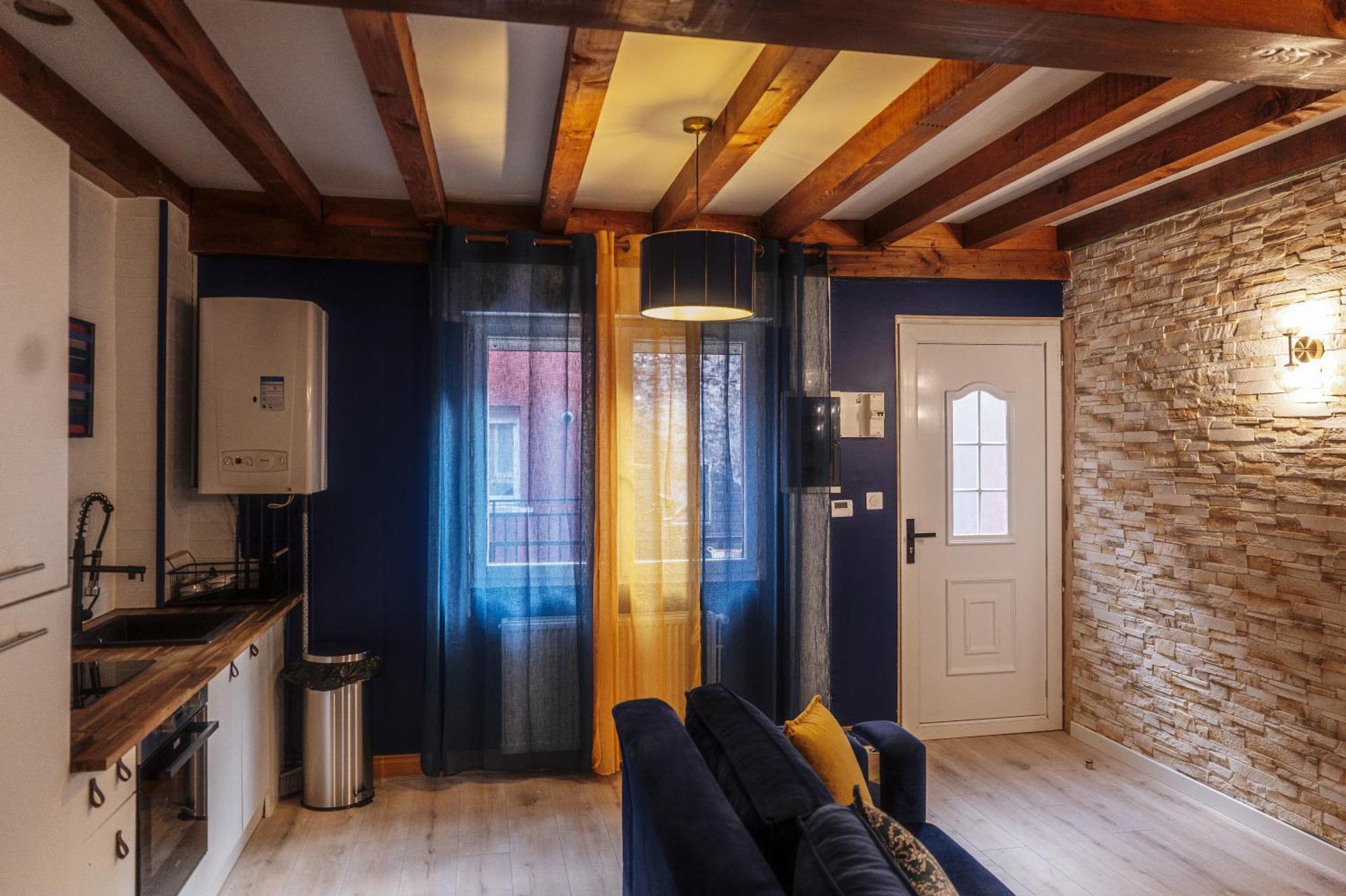 Appart Hotel Le 8 La Suite - Parking Gratuit - Mâcon Zewnętrze zdjęcie