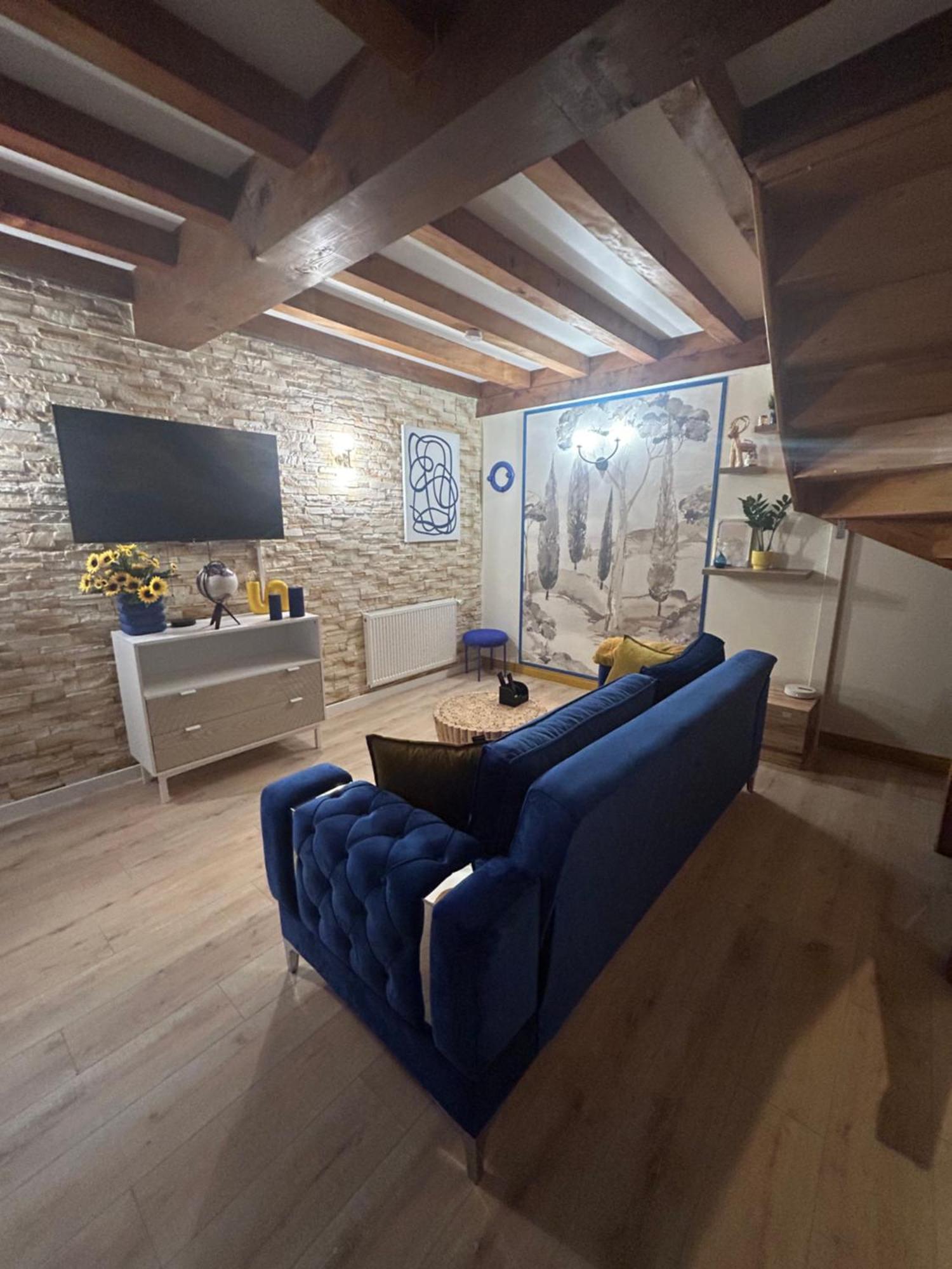 Appart Hotel Le 8 La Suite - Parking Gratuit - Mâcon Zewnętrze zdjęcie